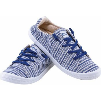 Casual footwear