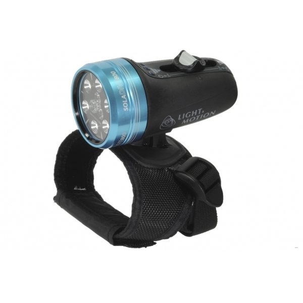 Light & Motion Sola Dive 800