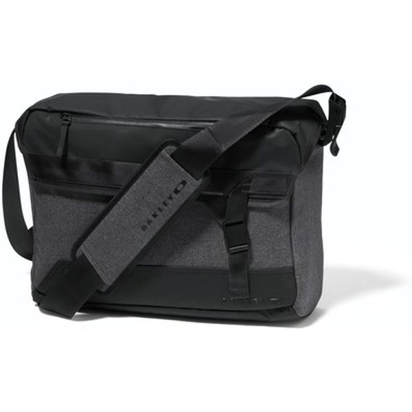 Oakley Halifax Courier | Shoulder bags  English