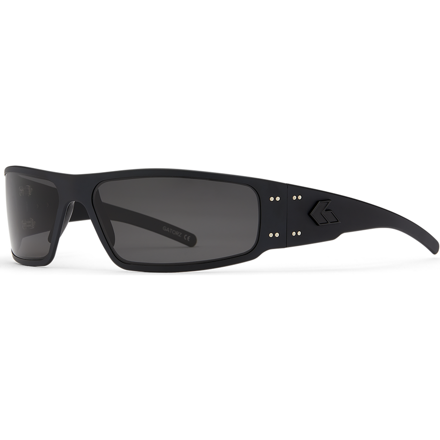 Gatorz Magnum Blackout with Smoked Polarized Lens