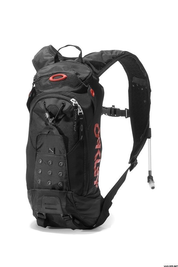 oakley hydration backpack