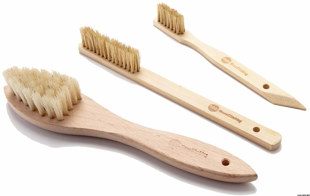 Three brush