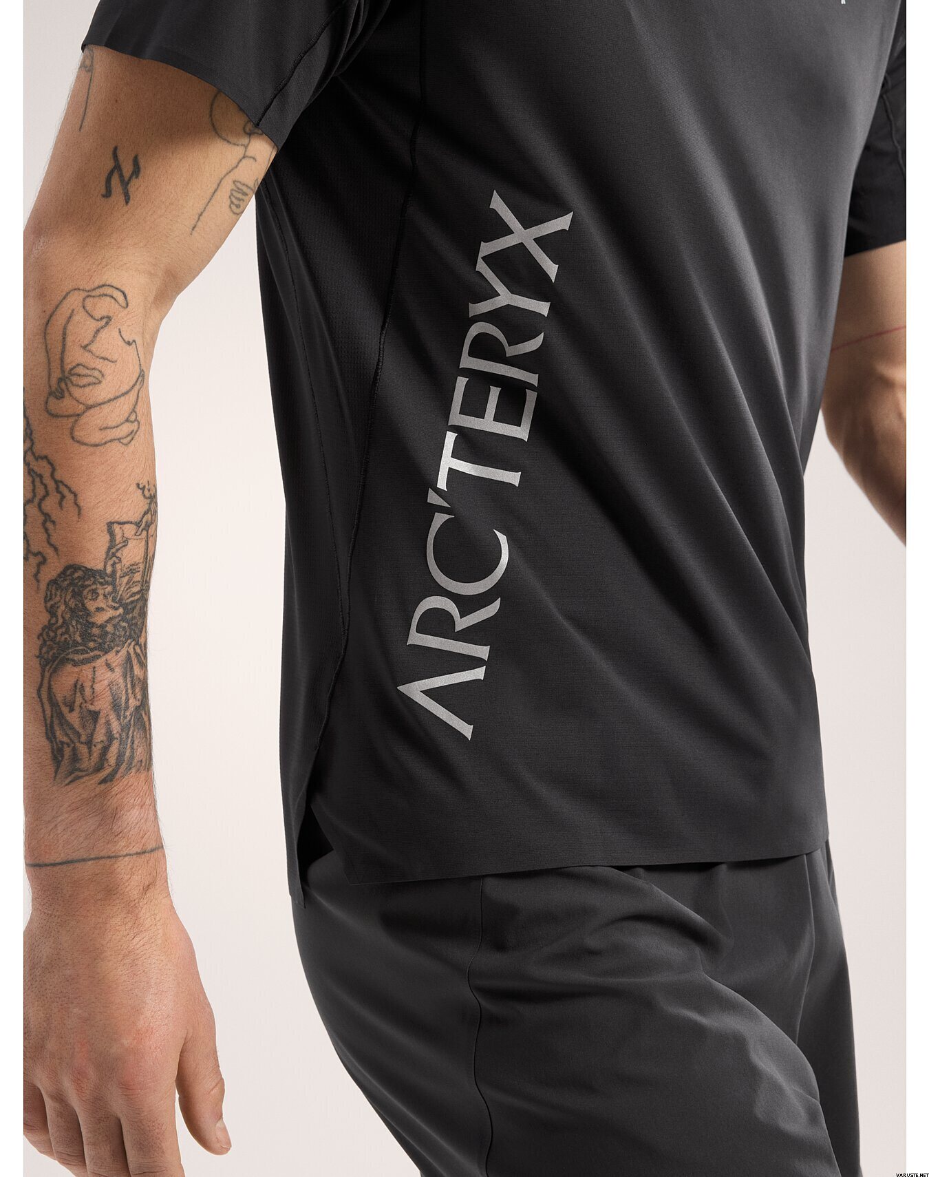 Arc'teryx Norvan Downword Logo Shirt SS – Maglia Trail Running Uomo Con Grafica Riflettente