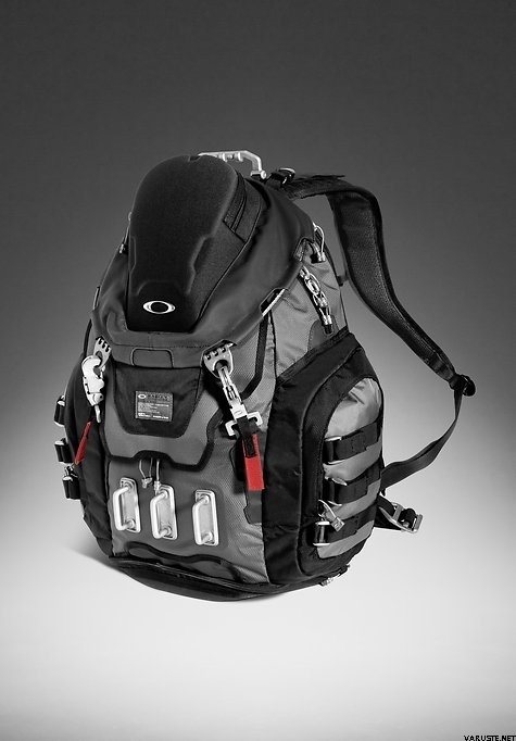 Oakley Kitchen sink backpack Classic backpacks Varuste English