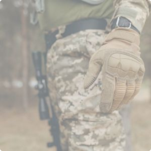 Stridsutrustning och skydd